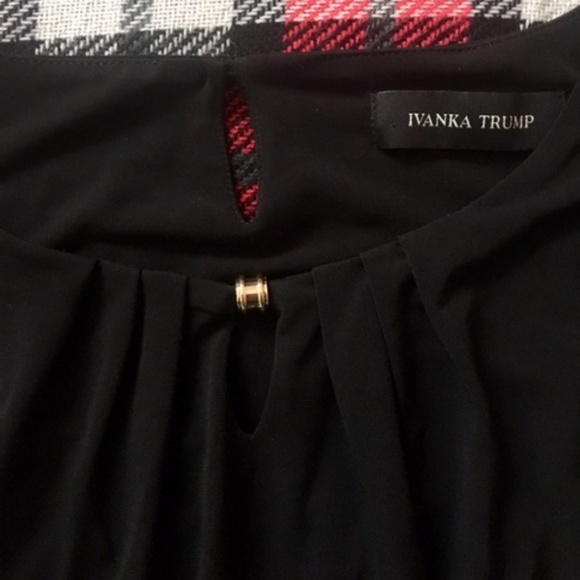 Ivanka Trump Top - Picture 2 of 5